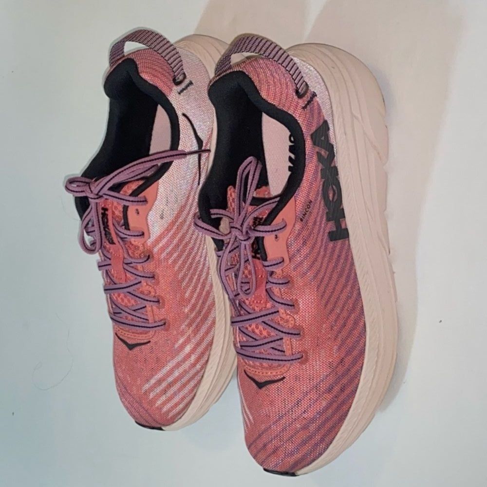 Hoka One One Rincon Time To Fly Coral and Lavender Pink Running Shoes Size 9.5